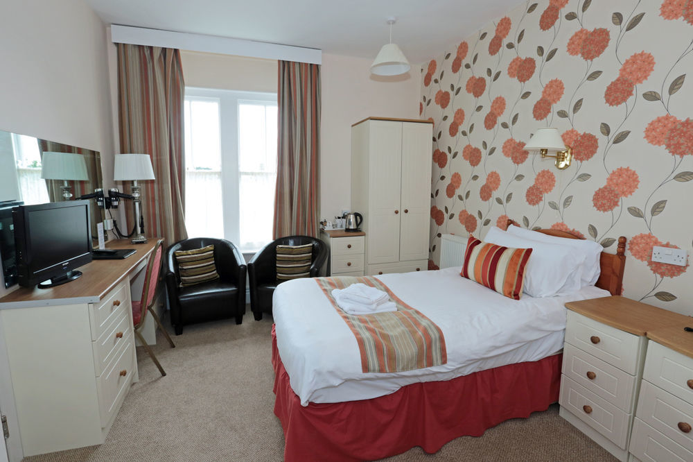 Hotel Lion &