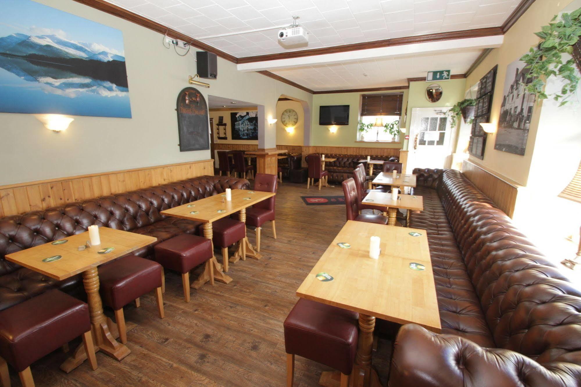 Hotel Lion & Criccieth
